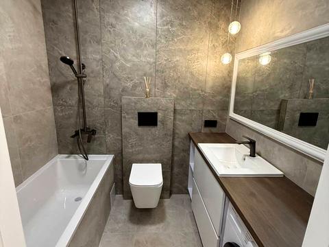 квартира за адресою Свободи вул., 12а