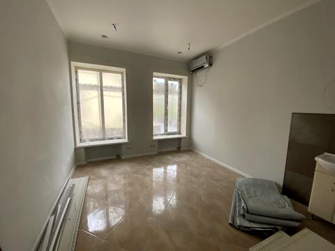 комерційна за адресою Ірпінь, Василя Стуса вул. (Пушкінська), 27