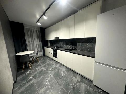 квартира за адресою Залізнична вул., 1А