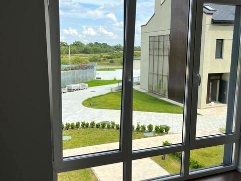 дом по адресу Євгена Коновальця, 40