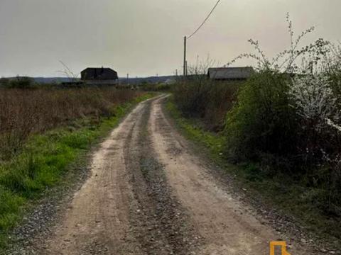 ділянка за адресою 