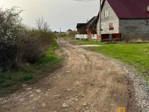 ділянка за адресою 