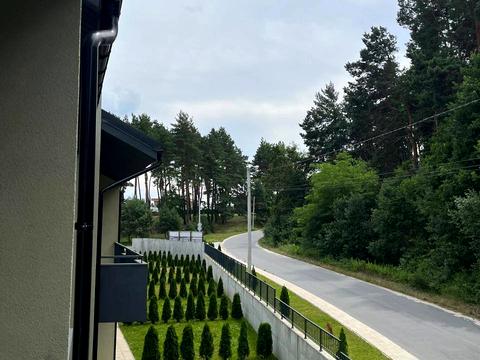 дом по адресу Євгена Коновальця, 40