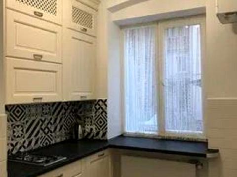 квартира за адресою Гетьмана Петра Дорошенка вул. (), 9