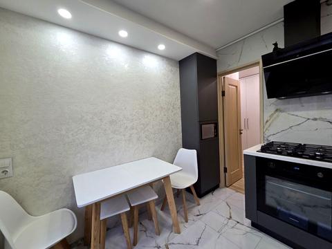 квартира за адресою Героїв просп., 37