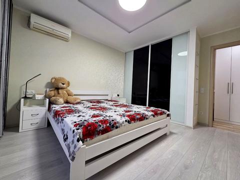 квартира за адресою Героїв просп., 37