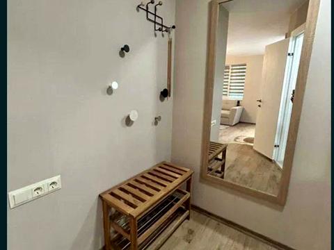 квартира за адресою Дмитра Яворницького просп. (Карла Маркса), 2