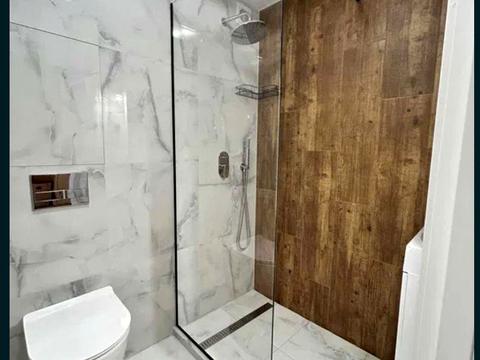 квартира за адресою Дмитра Яворницького просп. (Карла Маркса), 2