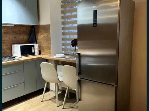 квартира за адресою Дмитра Яворницького просп. (Карла Маркса), 2