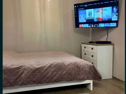 квартира за адресою Дмитра Яворницького просп. (Карла Маркса), 2