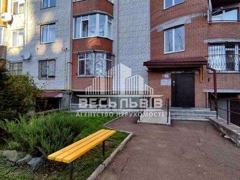 квартира за адресою Зелена вул., 104