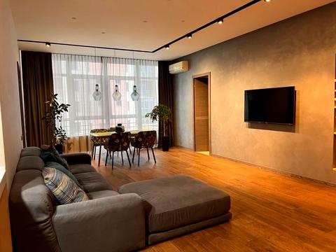 квартира за адресою Дніпро, Крутогірний узвіз (Рогальова), 18