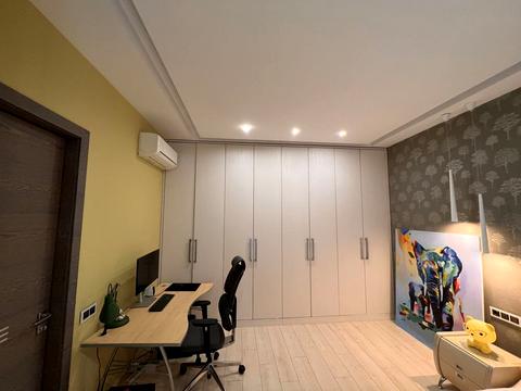 квартира за адресою Дніпро, Крутогірний узвіз (Рогальова), 18