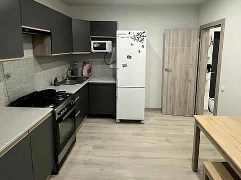 квартира по адресу Черновола ул., 155а