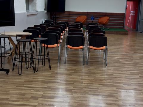 комерційна за адресою Канатна вул., 22