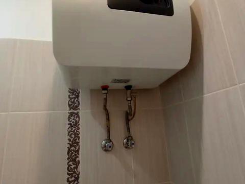 комерційна за адресою Королеви Єлизавети ІІ вул. (Глинки), 2