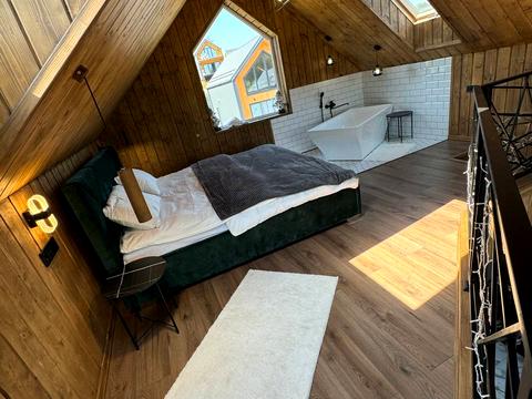 будинок за адресою с. Бірки, Схили