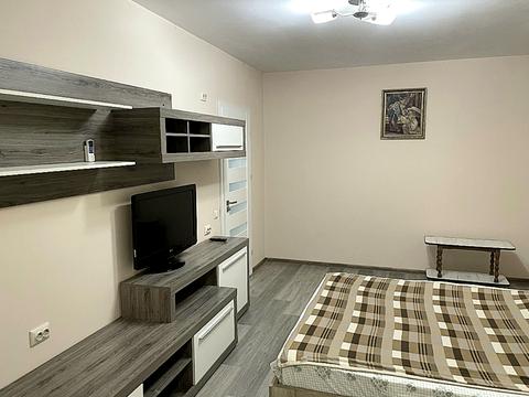 квартира за адресою Юліана Целевича вул., 10/2