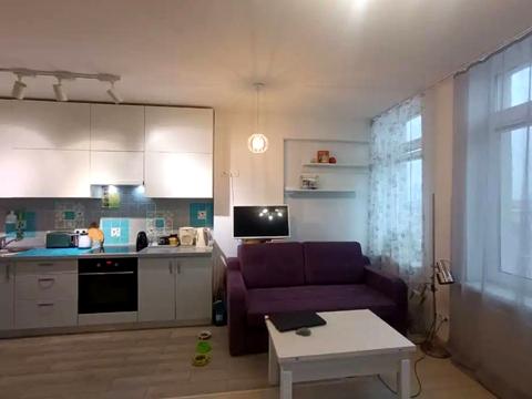 квартира по адресу Луговская ул., 255