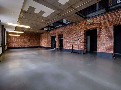 комерційна за адресою Генерала Тараса Чупринки вул. (Пушкіна), 69