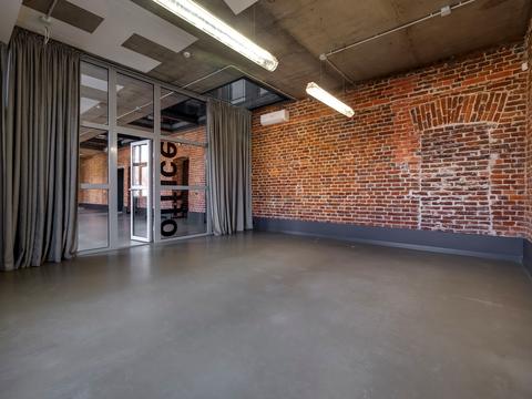 комерційна за адресою Генерала Тараса Чупринки вул. (Пушкіна), 69