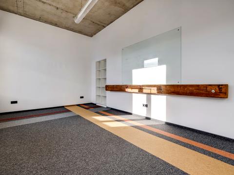 комерційна за адресою Генерала Тараса Чупринки вул. (Пушкіна), 69