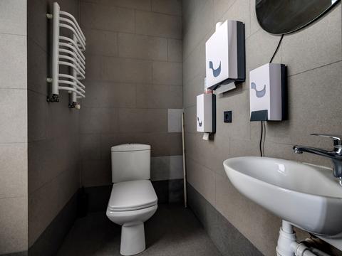 комерційна за адресою Генерала Тараса Чупринки вул. (Пушкіна), 69