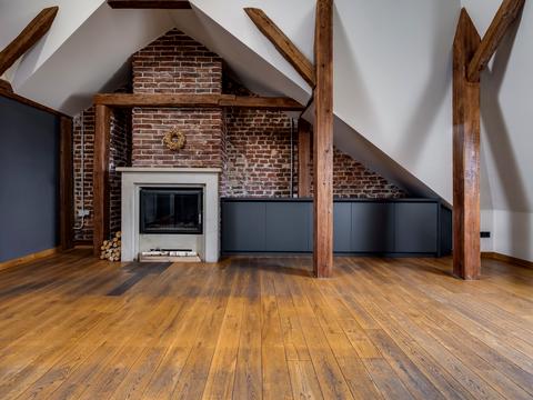 комерційна за адресою Генерала Тараса Чупринки вул. (Пушкіна), 69