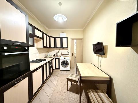 квартира за адресою Мечникова вул., 103