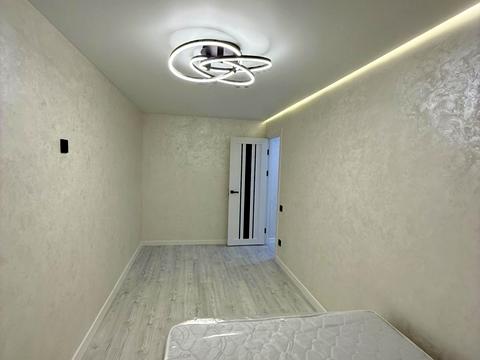 квартира за адресою Небесної Сотні, 5а