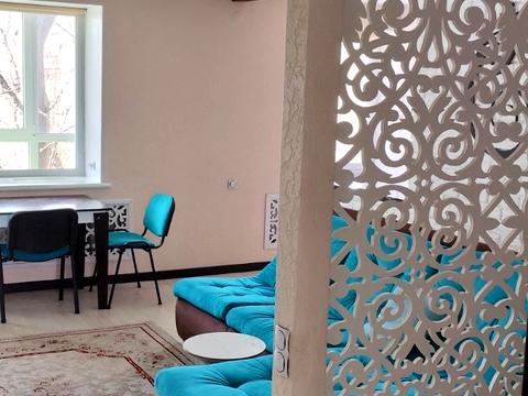 квартира за адресою Космонавтів вул., 53/1