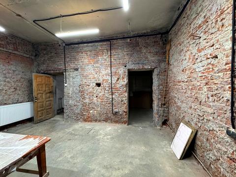 коммерческая по адресу Жовковская ул. (Декабристов), 22