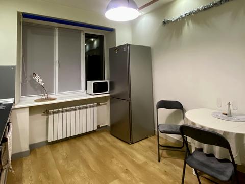 квартира по адресу Защитников Украины пл. (Восстания), 1