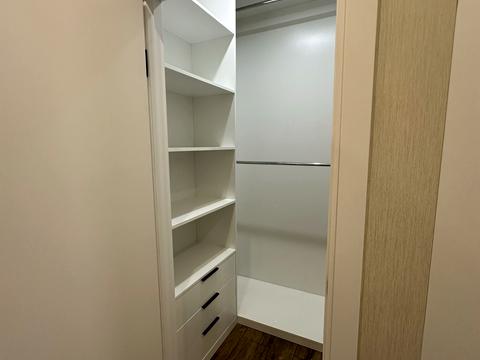 квартира по адресу Виктора Некрасова ул. (Північно-Сирецька), 10