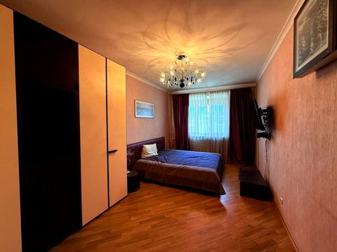 квартира за адресою майдан Конституції пл., 20