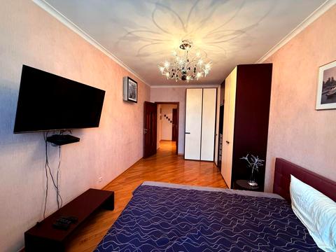 квартира за адресою майдан Конституції пл., 20