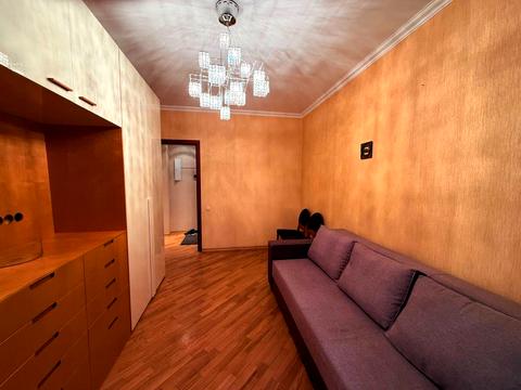 квартира за адресою майдан Конституції пл., 20