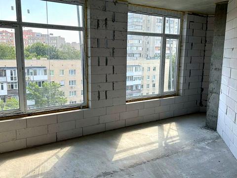 квартира за адресою Космонавтів просп., (Будинок)