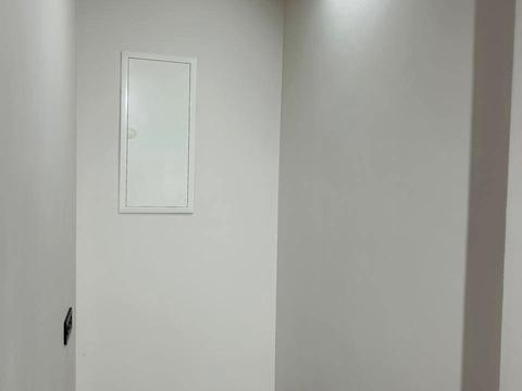 комерційна за адресою Звенигородська пл., 5