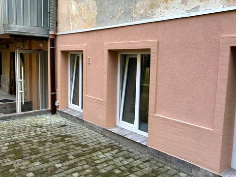 комерційна за адресою Звенигородська пл., 5