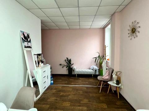 коммерческая по адресу Гвардейцев-Широнинцев ул., 33