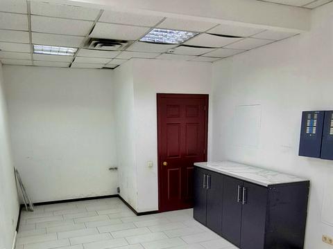 коммерческая по адресу Антоновича ул. (Горького), 58