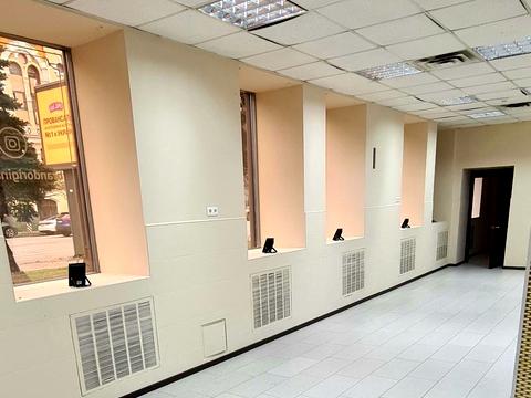 коммерческая по адресу Антоновича ул. (Горького), 58