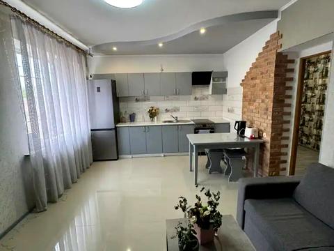 дом по адресу Антина Синявского ул. (40 лет Комсомола)