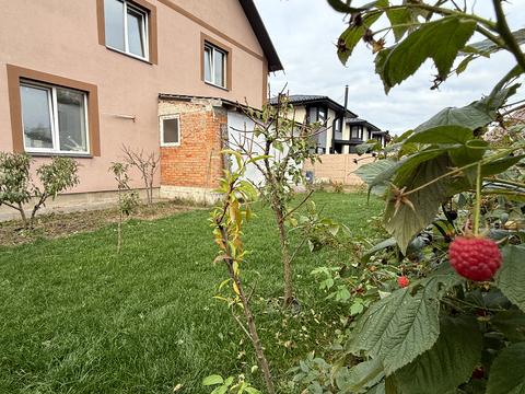 будинок за адресою Івана Колобова