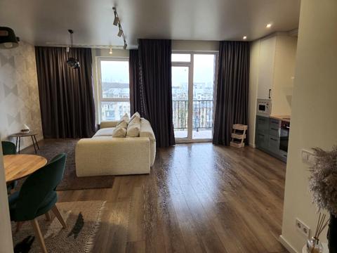 квартира за адресою Пасічна вул., 49б