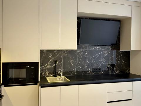 квартира по адресу Вячеслава Черновола ул., 94-Е