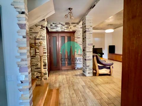 будинок за адресою Грушева