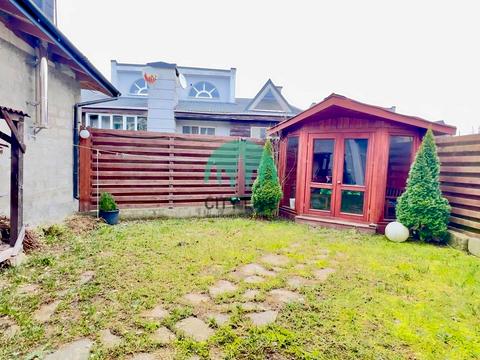 будинок за адресою Грушева