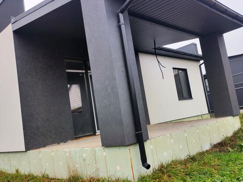 будинок за адресою Левка Семиренко